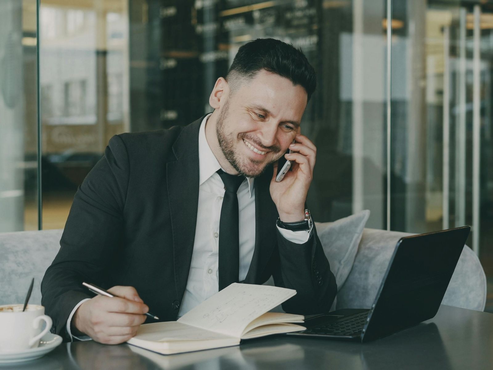 Admitted versus non-admitted insurance: the question underneath every international policy — international medical insurance guide