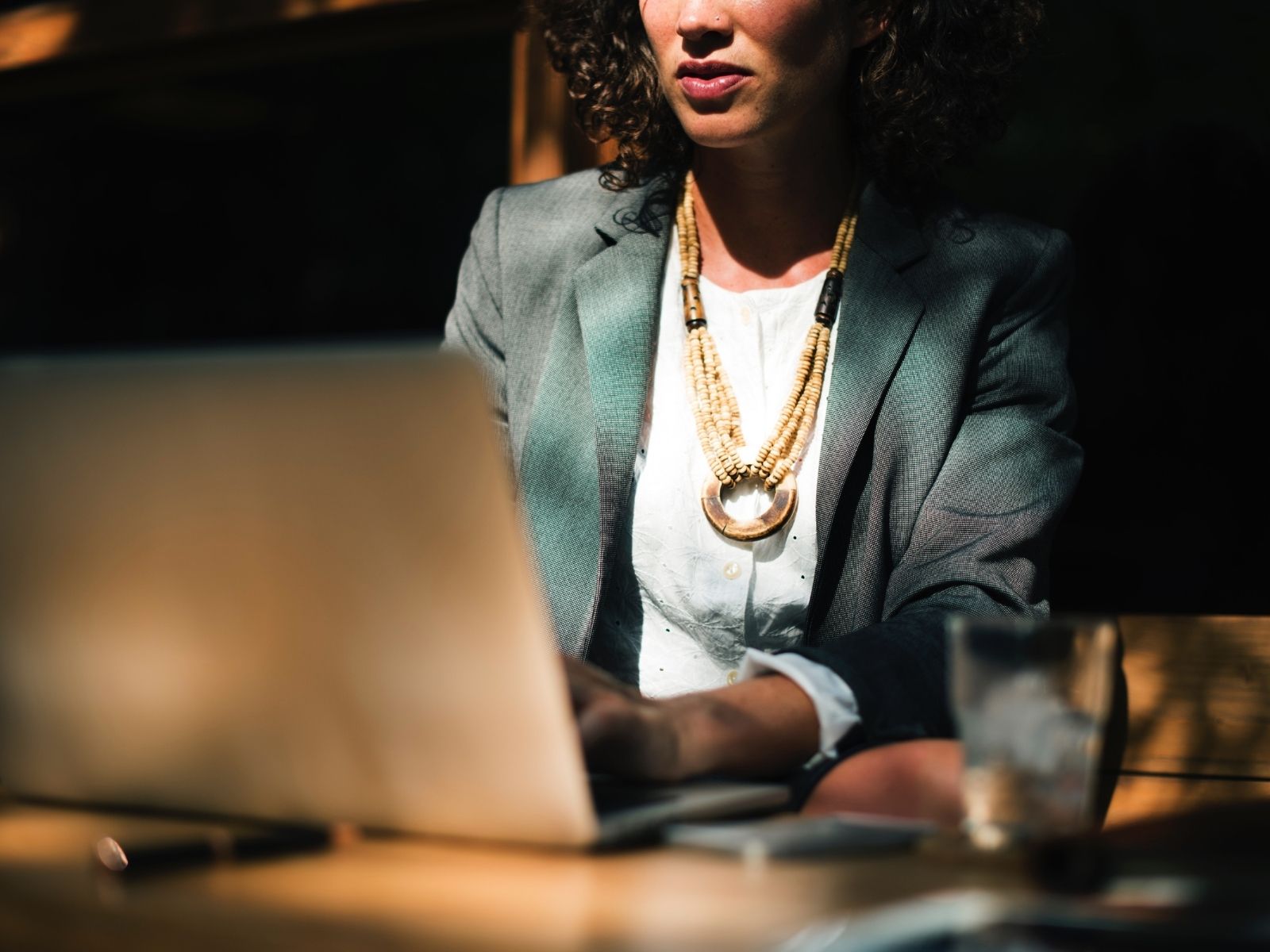 The UK Statutory Residence Test Explained: A Guide for Expats — UK expat guide