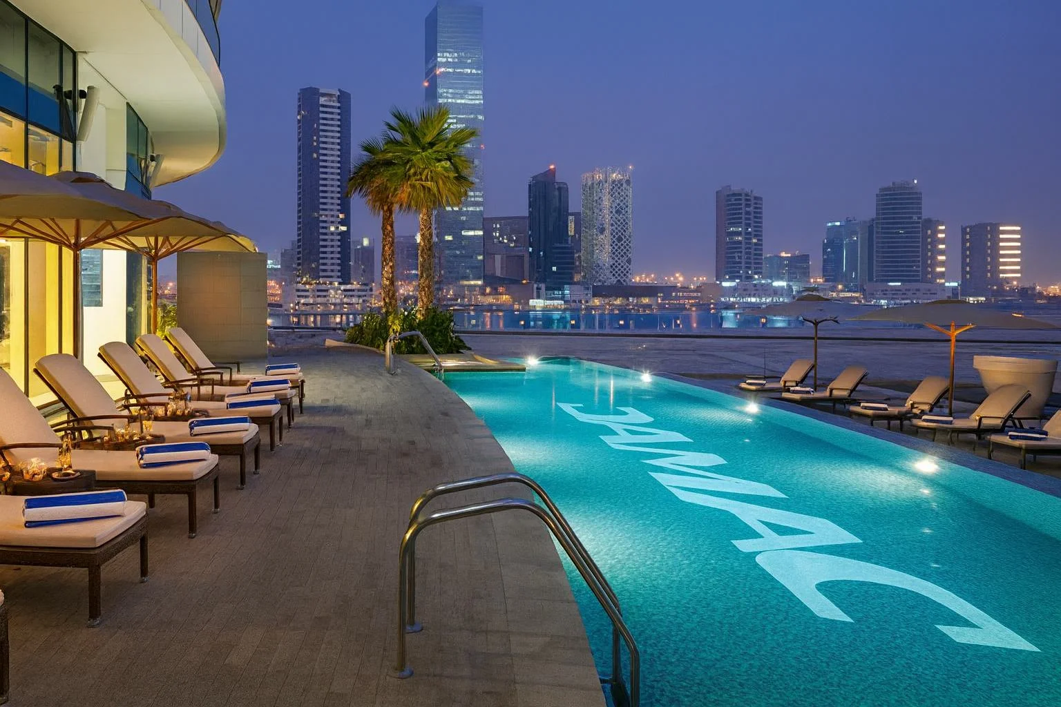Bays Edge — Business Bay