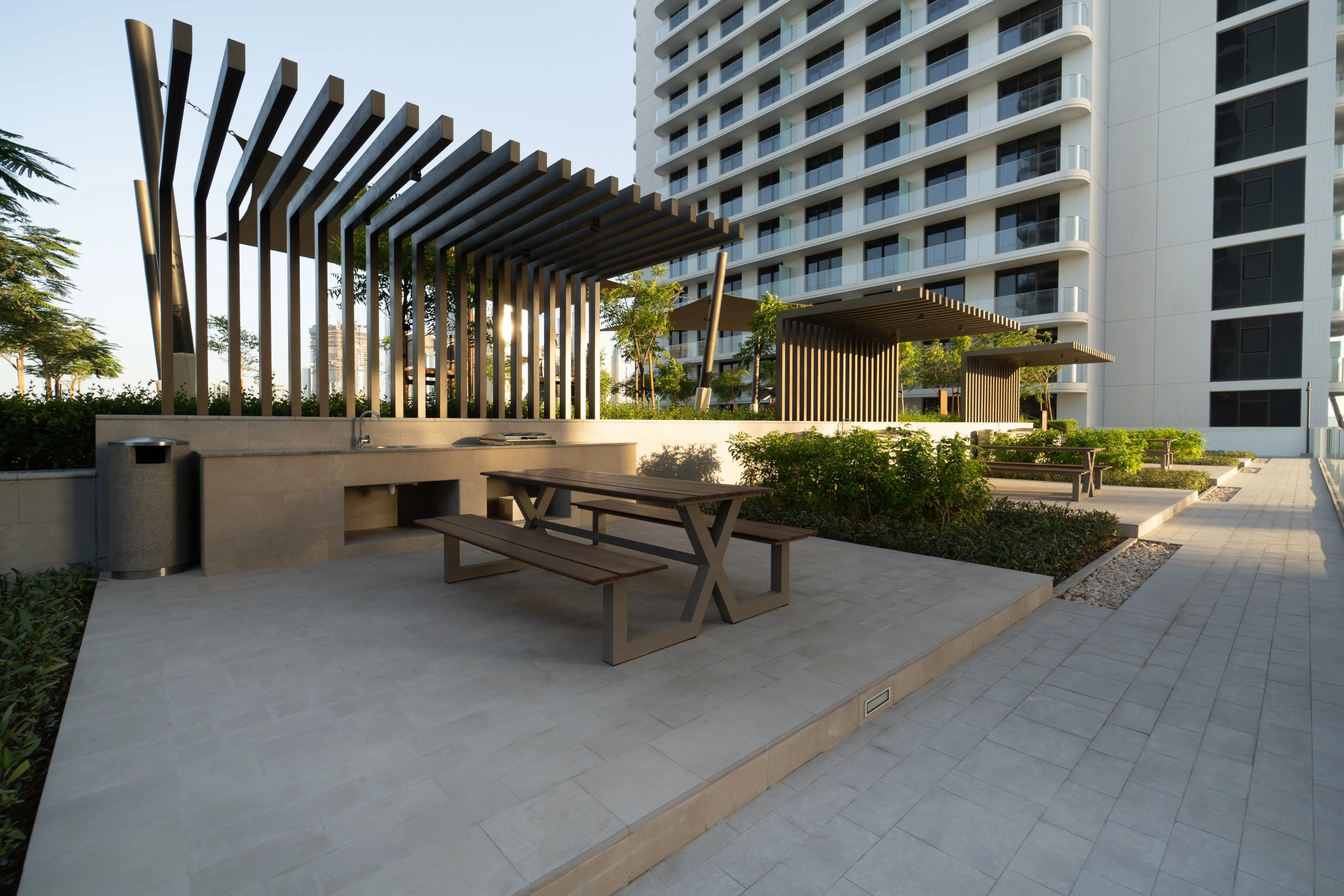 Palace Beach Residence — Emaar Beachfront — view 7